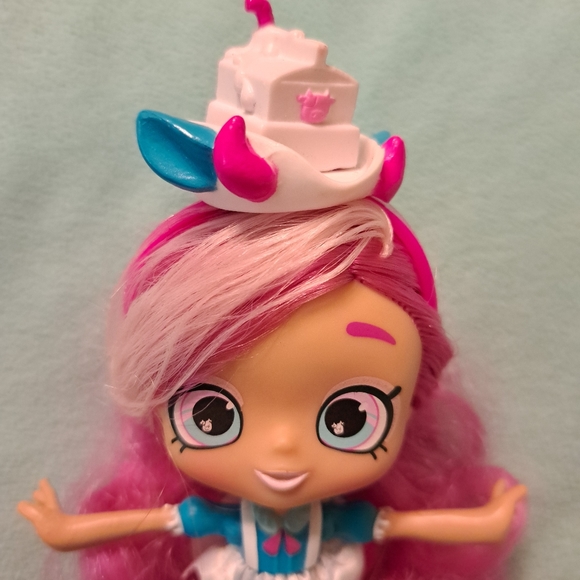 Shopkins Toys Shopkins Shoppies Wild Style Doll Mia Milk Pink